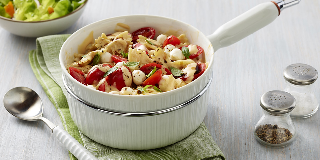 Caprese Farfalle Recipe | RAGÚ