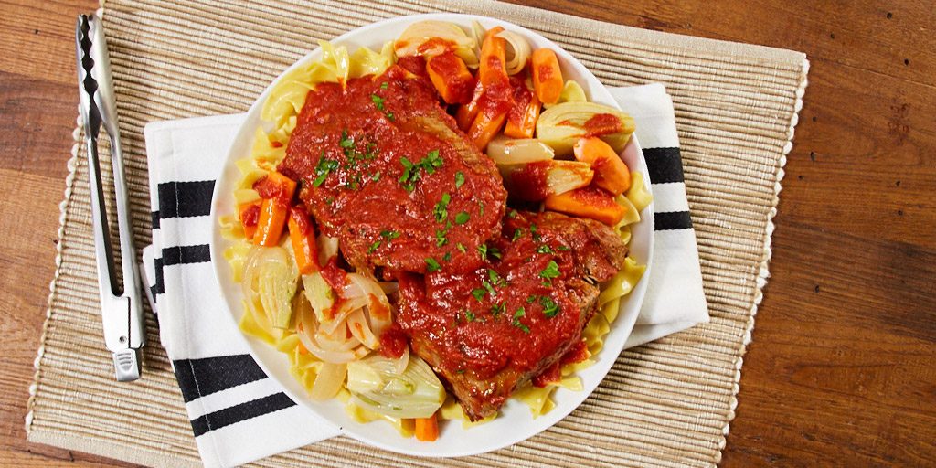 Italian-Style Pot Roast with Carrots and Fennel