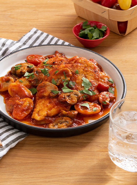 A jar of RAGÚ Old World Style Traditional spaghetti sauce with Tangy Tomato Chicken Marsala